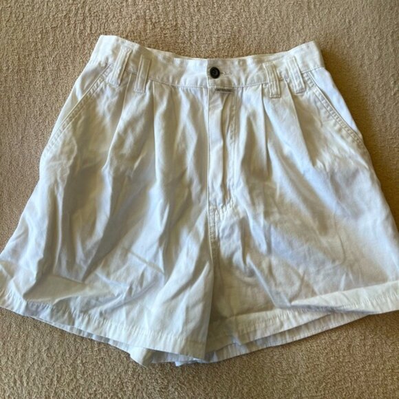 Vintage Eaton High Waisted White Pleated Shorts - Picture 1 of 5